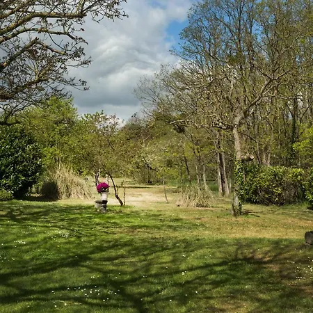 La Butte De L'esperance Renaze